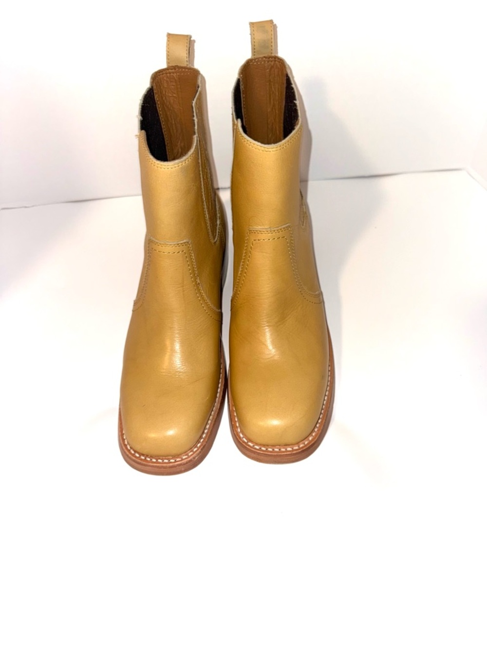 Frye Campus Chelsea Boots - Picture 3 of 5
